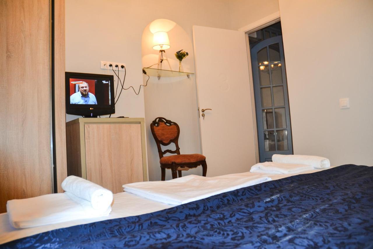 Piccolo Hotel Vake Tbilisi Exterior foto